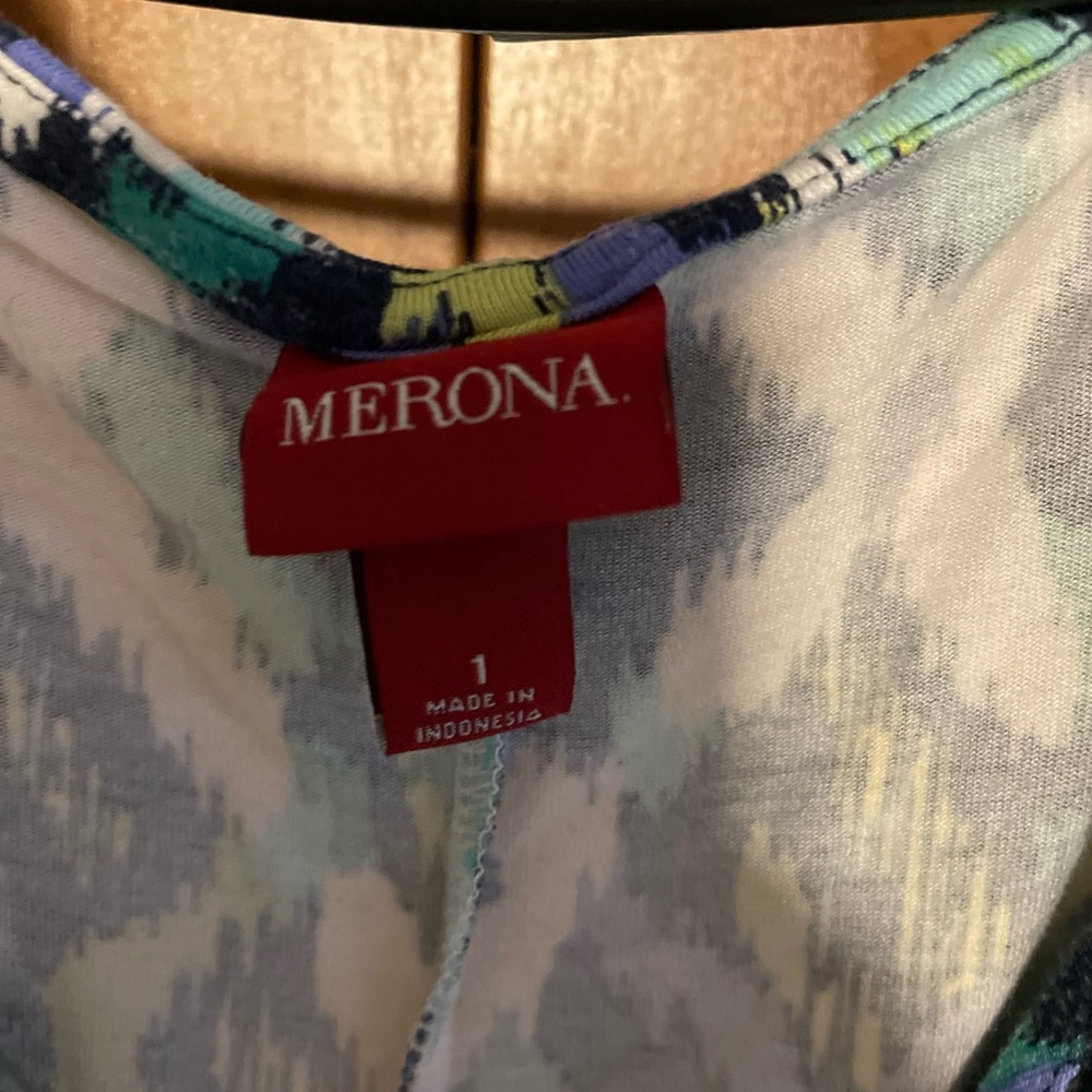 Merona size 1 green, white, and blue patterned maxi dress